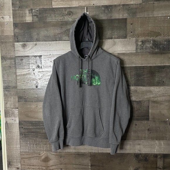 SOLD The North Face Mens Hoodie Medium - Picture 1 of 3